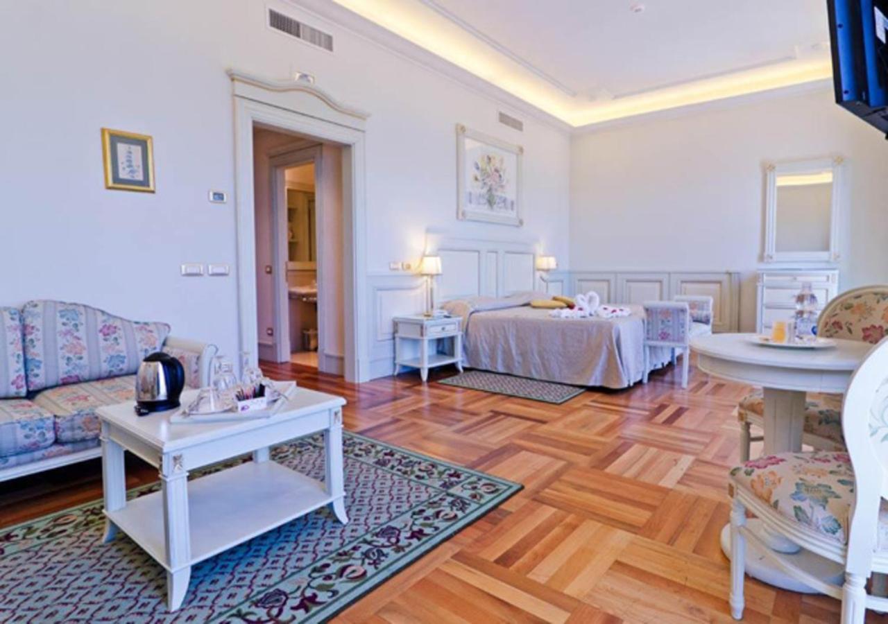 Hotel De Paris San Remo Extérieur photo
