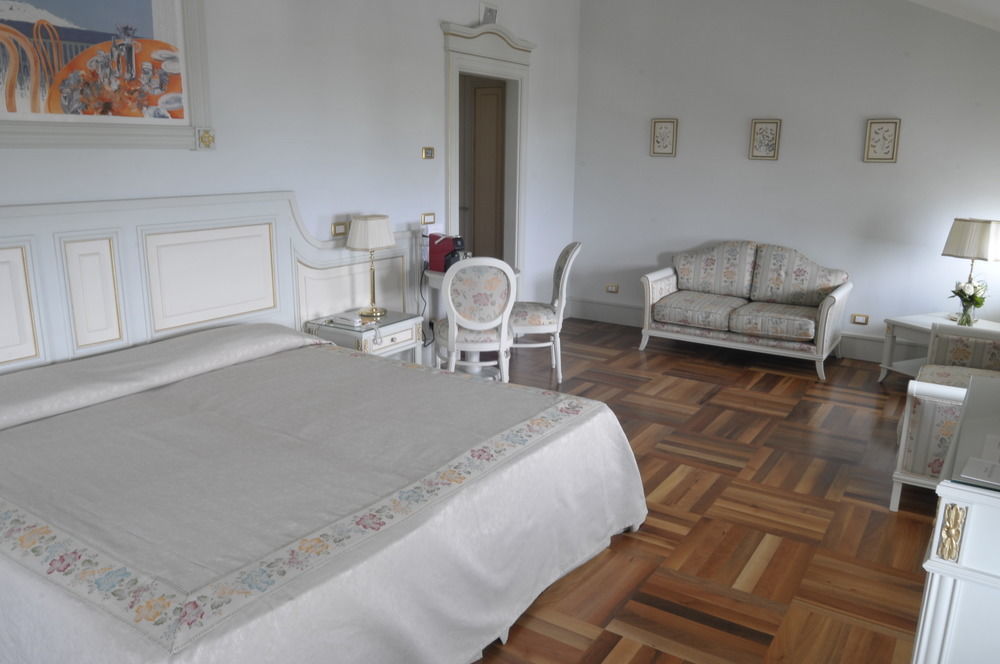 Hotel De Paris San Remo Extérieur photo